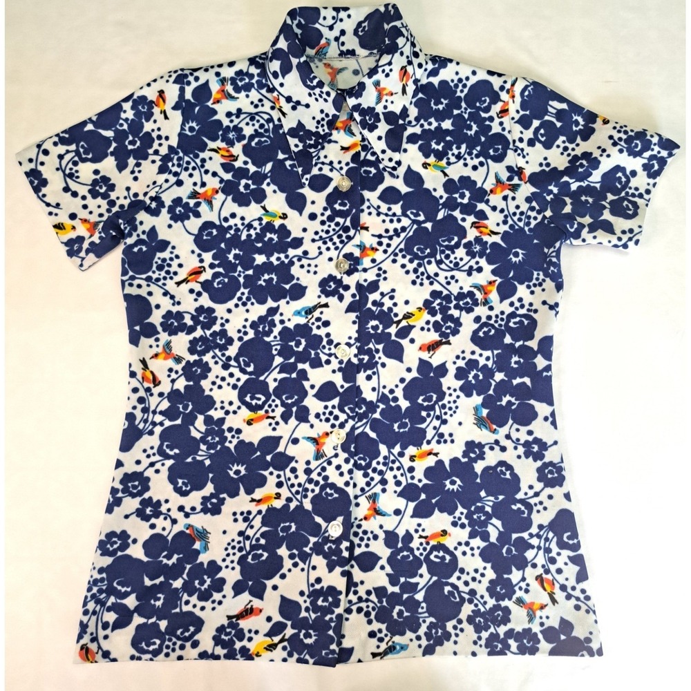 Vintage M Floral/Avian Blue & White Dagger Point Collar Mod Retro Colorful FLAWS